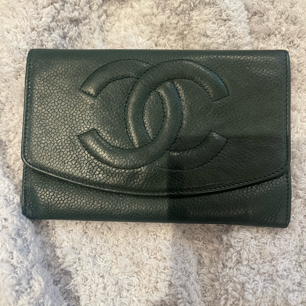 Chanel wallet